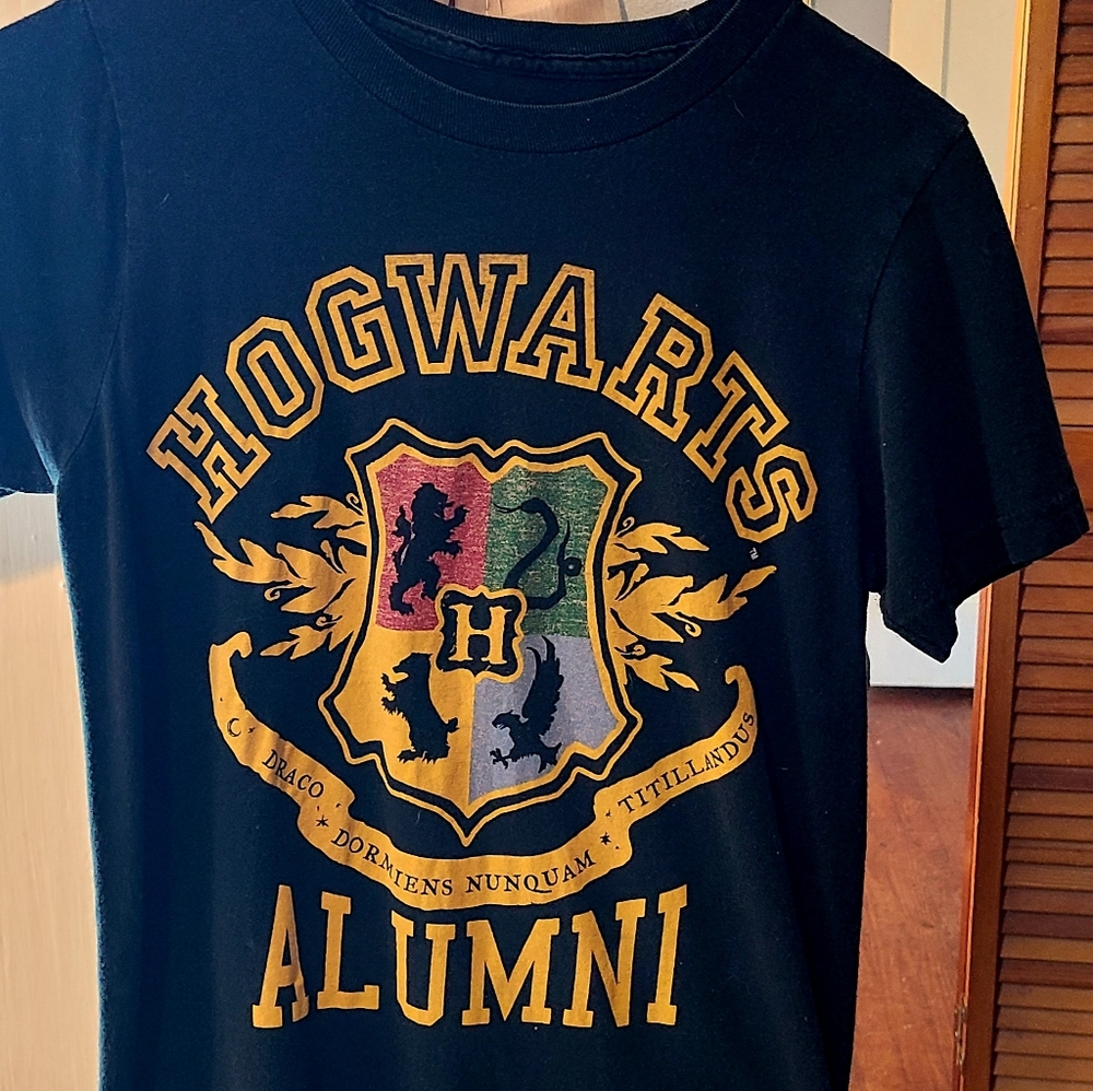 Harry Potter Alumni shirt